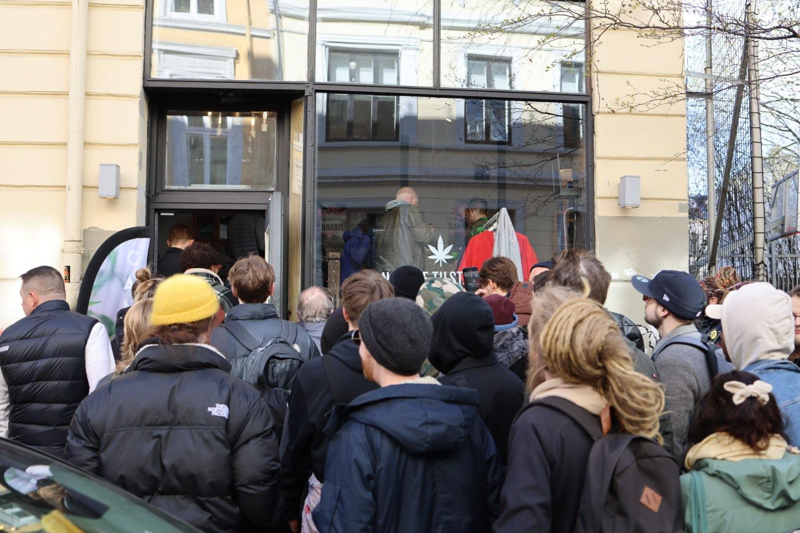 Norras avati esimene kanepikohvik! 5 minutit hiljem sulges politsei asutuse, kohviku eestvedajat ähvardab vanglakaristus